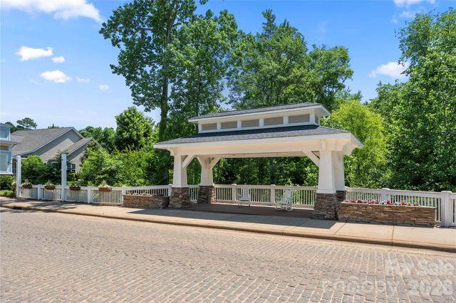 17726 Morehampton Avenue, Cornelius, NC 28031
