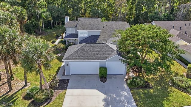 1429 Monarch CIR, Naples, FL 34116