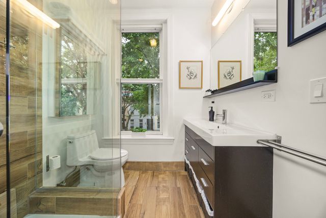 2142 W Bowler Street, Chicago, IL 60612
