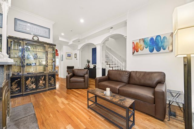 2142 W Bowler Street, Chicago, IL 60612