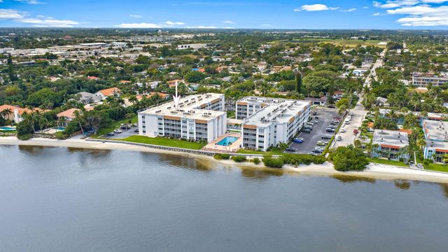 1516 S Lakeside Drive 207, Lake Worth Beach, FL 33460