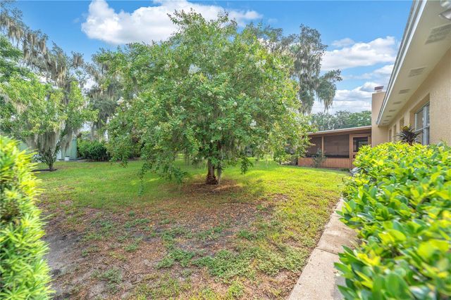 110 ASHBROOK DRIVE, Brandon, FL 33511