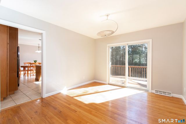 14 Watrous Lane, Woodbridge, CT 06525