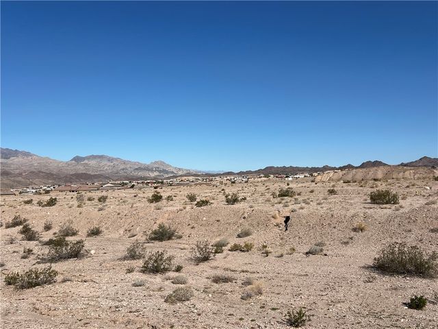 2709 Port Isabel Way, Bullhead City, AZ 86429