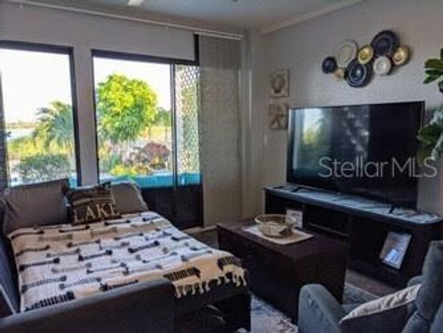 10574 98TH TERRACE, Seminole, FL 33772