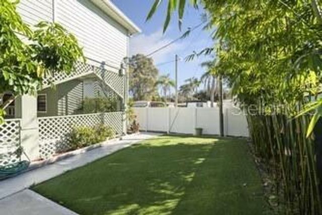 10574 98TH TERRACE, Seminole, FL 33772