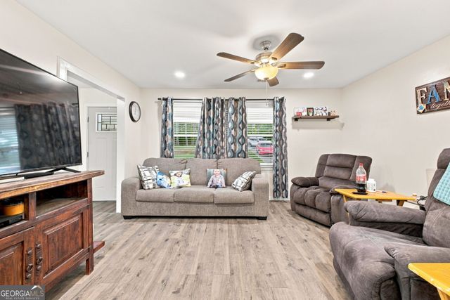 584 Church Road SW, Calhoun, GA 30701
