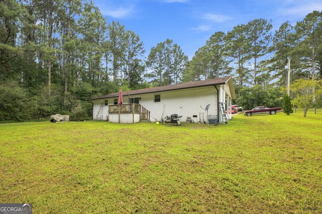 584 Church Road SW, Calhoun, GA 30701