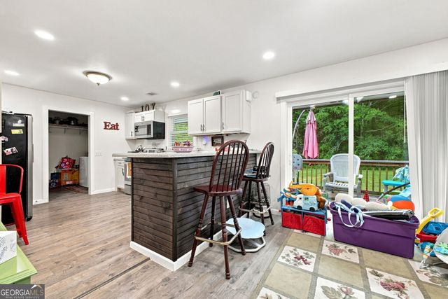 584 Church Road SW, Calhoun, GA 30701