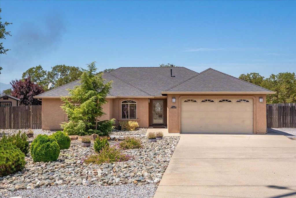 21804 Baldy Place, Cottonwood, CA 96022