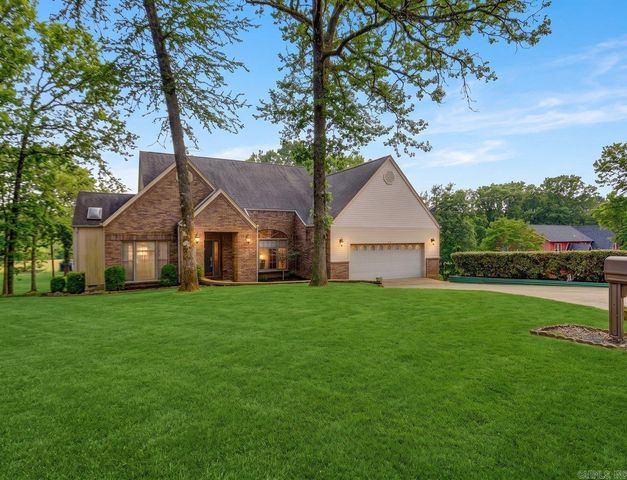 120 Pineapple Drive, Hot Springs, AR 71913