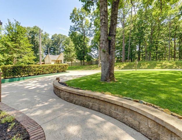 120 Pineapple Drive, Hot Springs, AR 71913