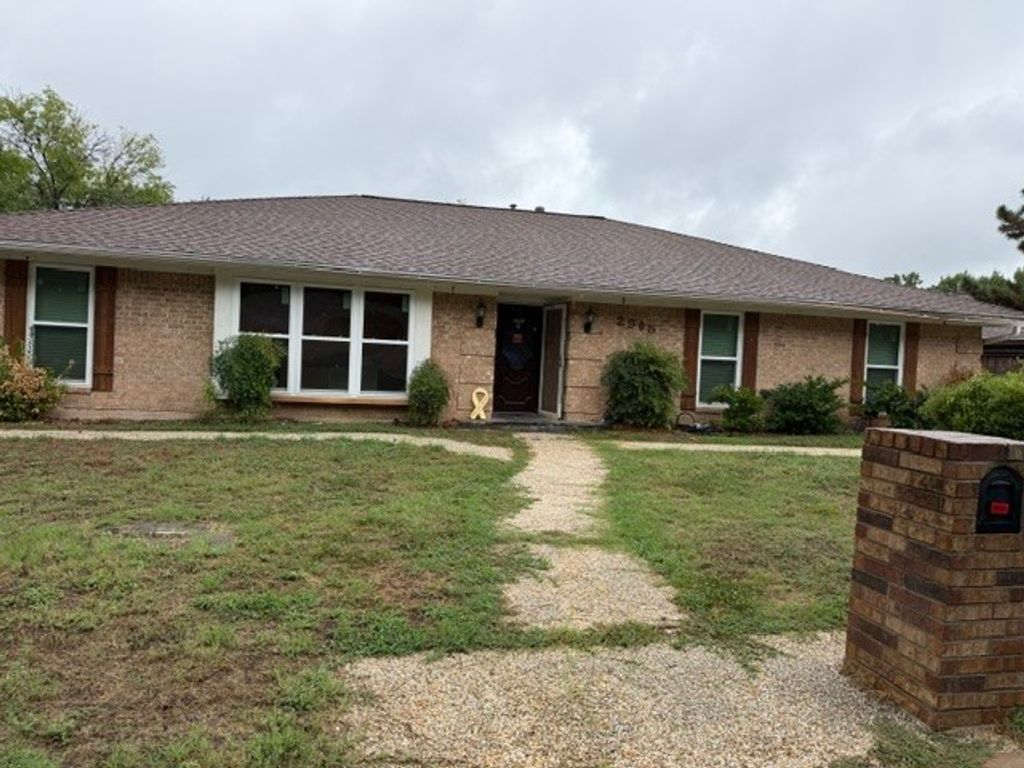 2905 Steeplechase Trail, Arlington, TX 76016
