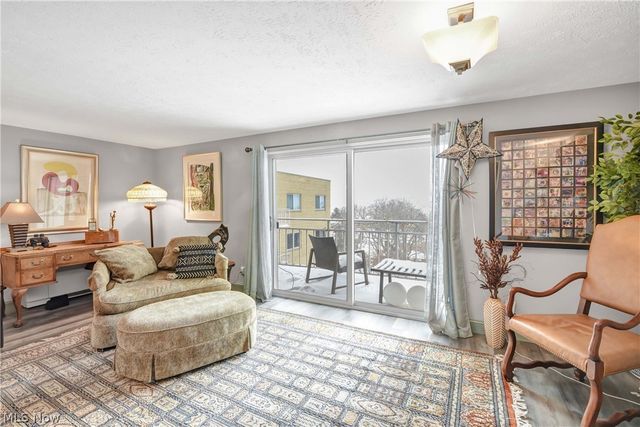 10301 Lake Avenue 807, Cleveland, OH 44102
