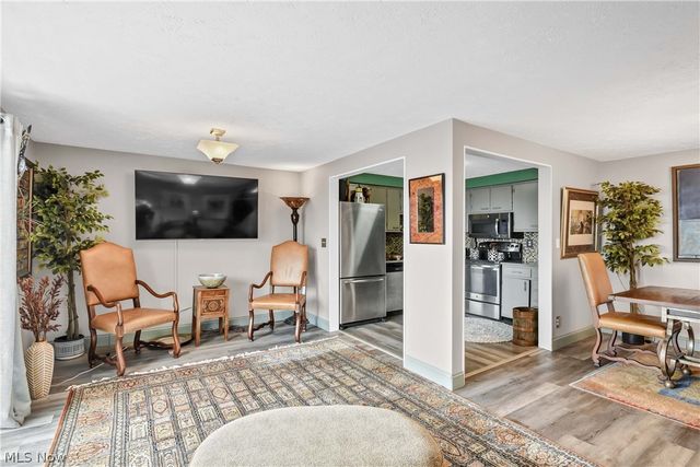 10301 Lake Avenue 807, Cleveland, OH 44102