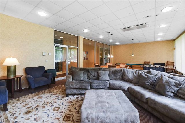 10301 Lake Avenue 807, Cleveland, OH 44102