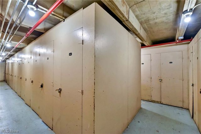 10301 Lake Avenue 807, Cleveland, OH 44102