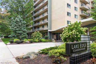 10301 Lake Avenue 807, Cleveland, OH 44102