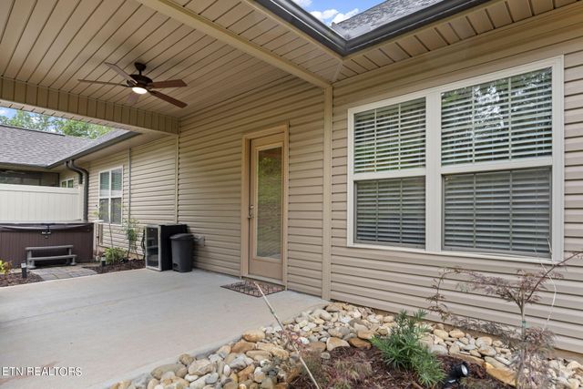 7320 Willow Path Lane, Knoxville, TN 37918