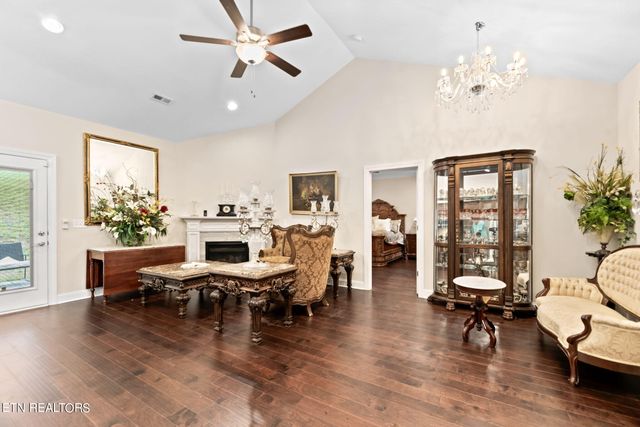 7320 Willow Path Lane, Knoxville, TN 37918