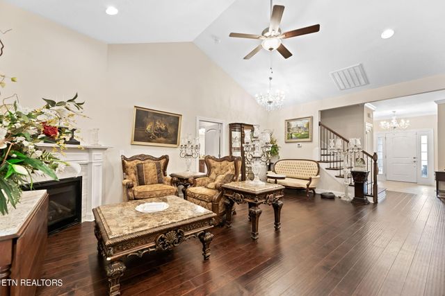 7320 Willow Path Lane, Knoxville, TN 37918
