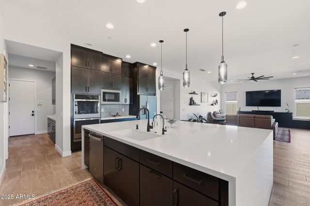 13347 E PARKVIEW Lane, Scottsdale, AZ 85255