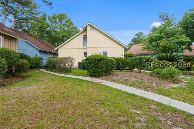 42 Wee Road 42, Hilton Head Island, SC 29926