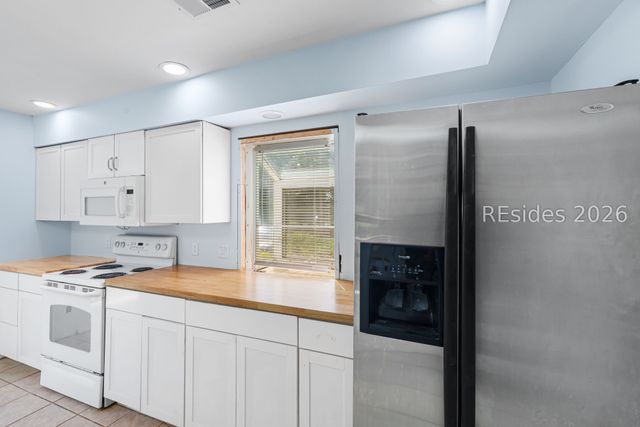 42 Wee Road 42, Hilton Head Island, SC 29926
