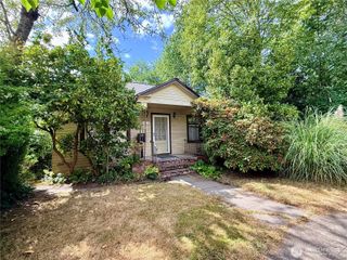 7011 14 TH Avenue NE, Seattle, WA 98115