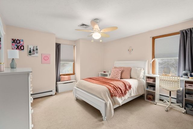 51 Albee Rd, Uxbridge, MA 01569