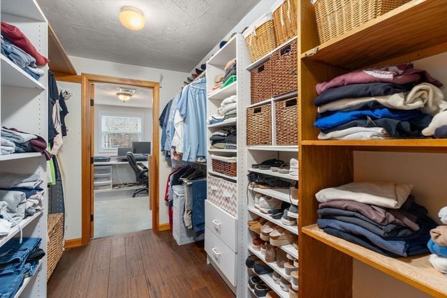 51 Albee Rd, Uxbridge, MA 01569