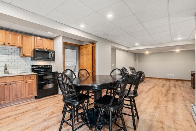 51 Albee Rd, Uxbridge, MA 01569