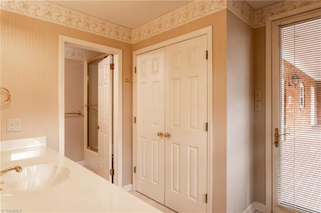 4668 S NC Highway 150, Lexington, NC 27295