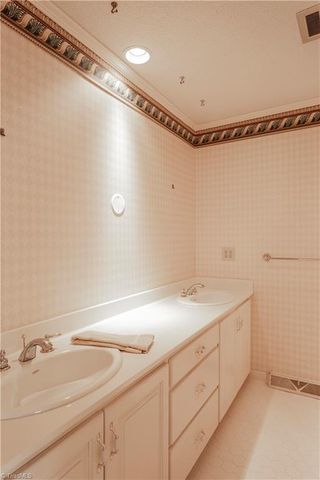 4668 S NC Highway 150, Lexington, NC 27295