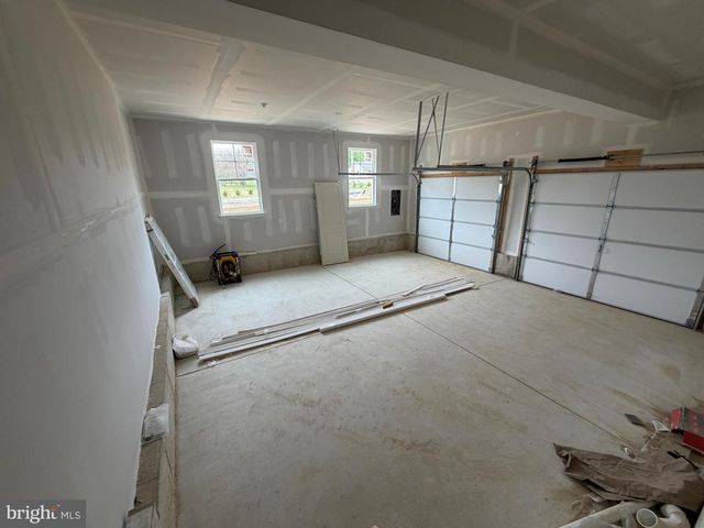 211 HOGBIN RD, Millville, NJ 08332