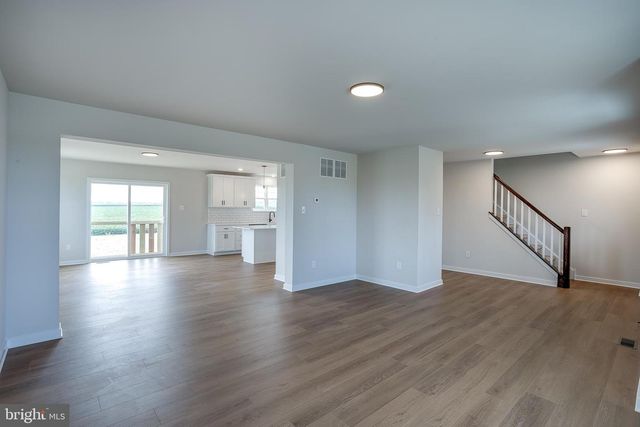 211 HOGBIN RD, Millville, NJ 08332