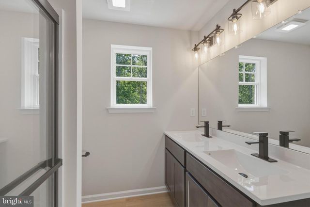 211 HOGBIN RD, Millville, NJ 08332