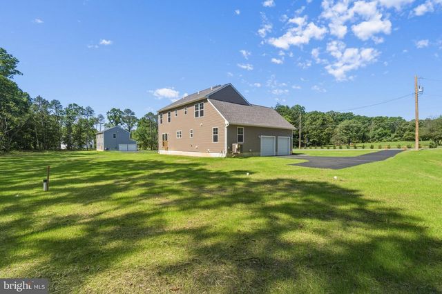 211 HOGBIN RD, Millville, NJ 08332