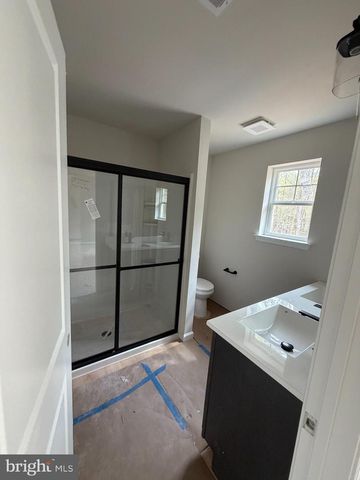 211 HOGBIN RD, Millville, NJ 08332