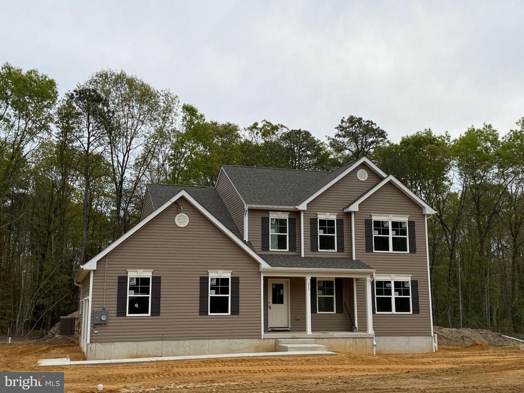 211 HOGBIN RD, Millville, NJ 08332