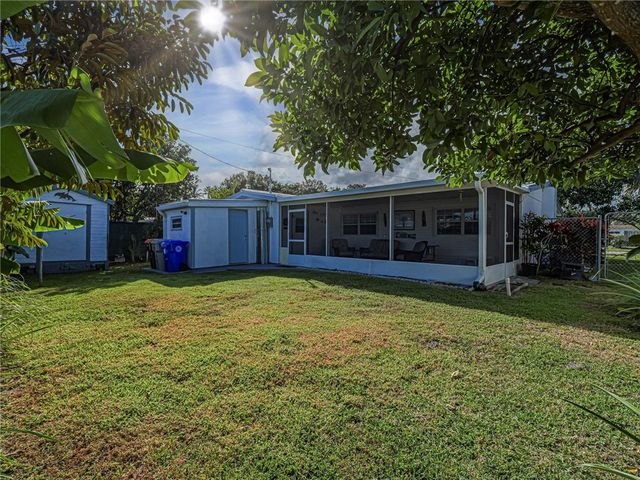 1440 4th Court, Vero Beach, FL 32960