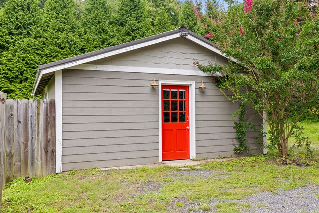 1294 Highway 157, Lookout Mountain, GA 30750