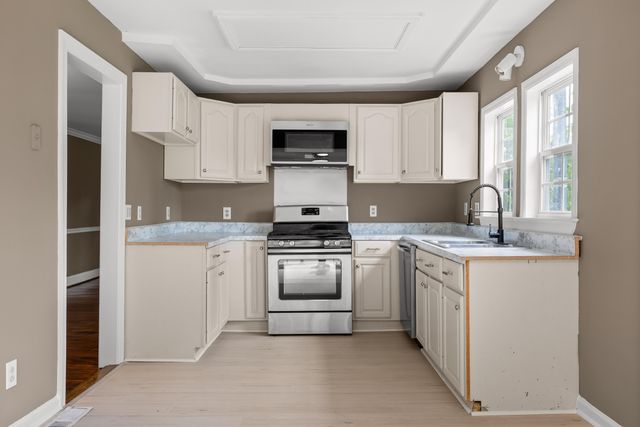 1294 Highway 157, Lookout Mountain, GA 30750