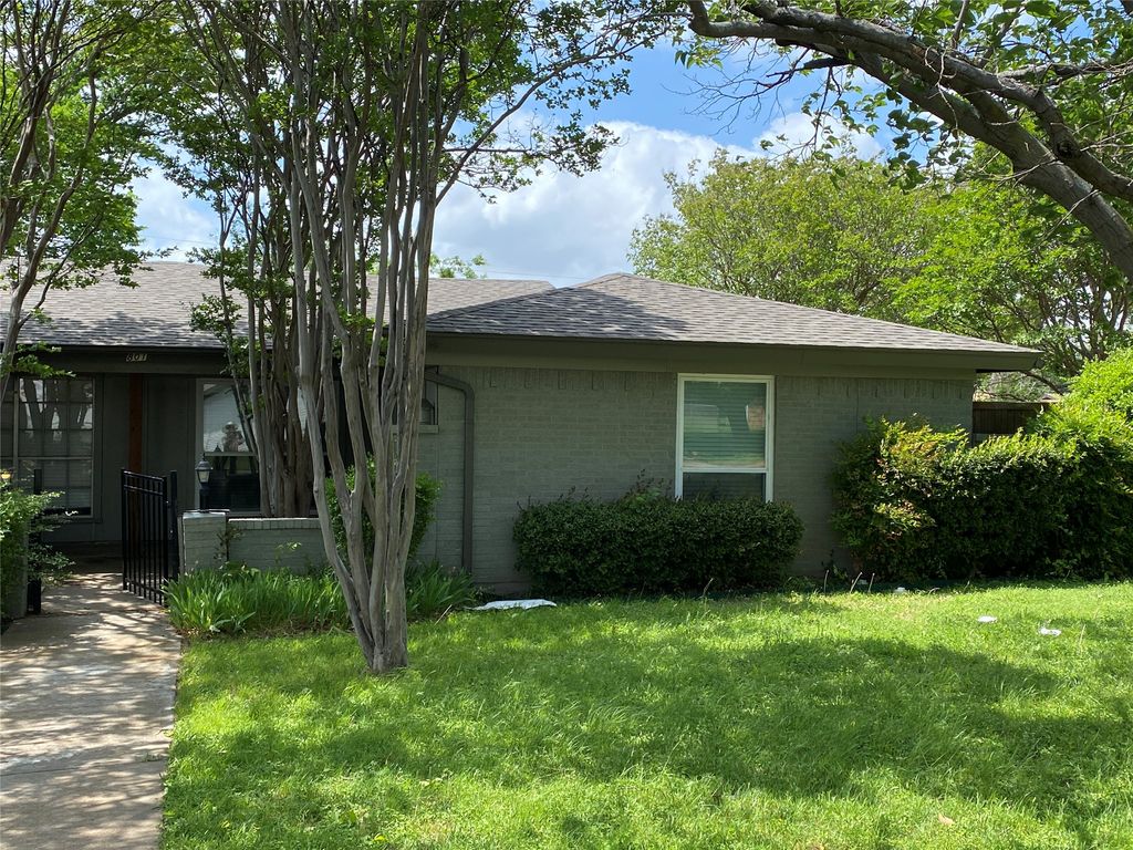 801 Irwin Drive B, Hurst, TX 76053