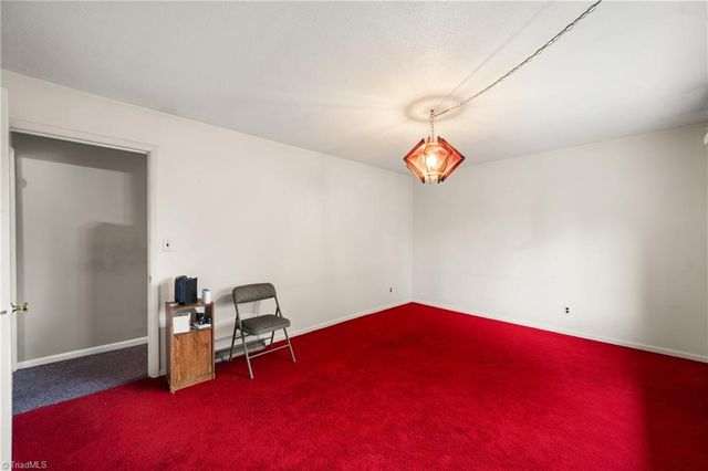 273 Livengood Drive, Winston-salem, NC 27107