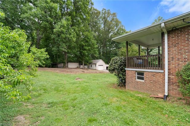 273 Livengood Drive, Winston-salem, NC 27107
