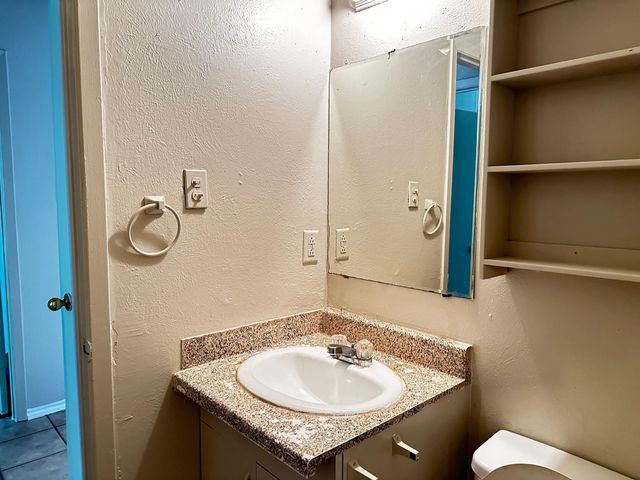 1102 Hickory Grove DR, Austin, TX 78753
