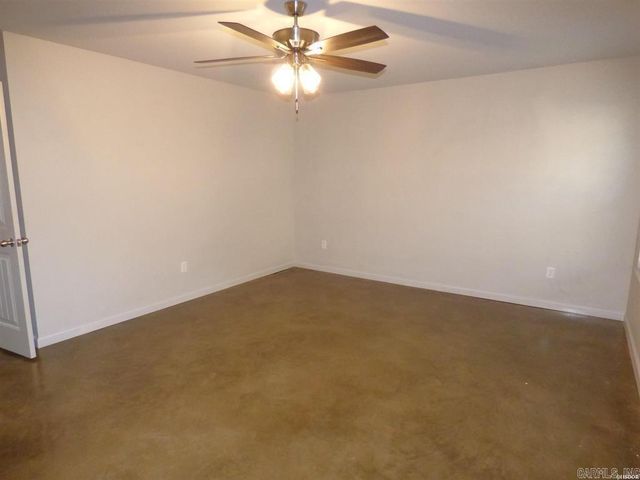 105 Kapulua Cove, Haskell, AR 72015