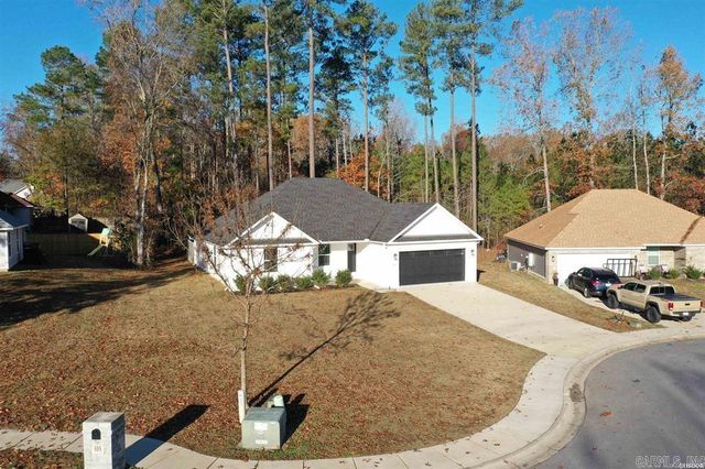 105 Kapulua Cove, Haskell, AR 72015