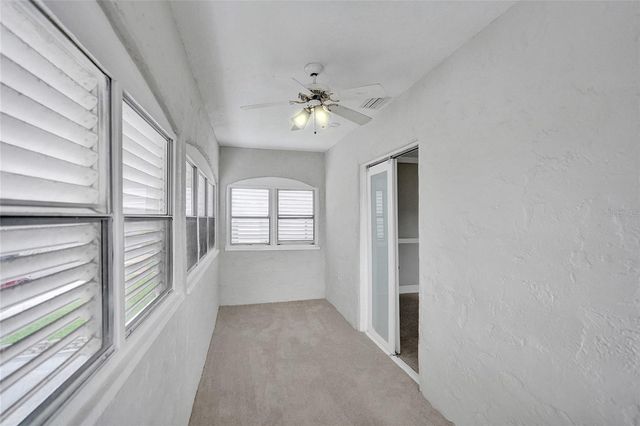 924 Mcintosh Street, West Palm Beach, FL 33405